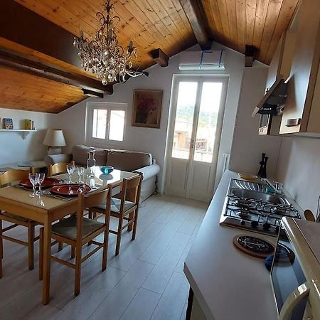 Comodo, Pratico E Tranquillo Arona Exteriör bild